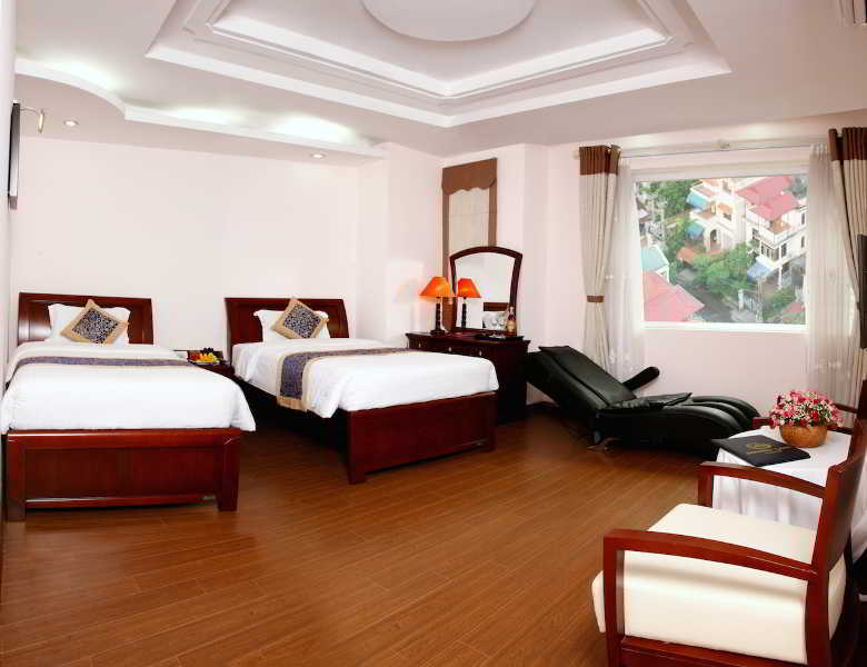 Hotel Lakeside Palace Hanoi