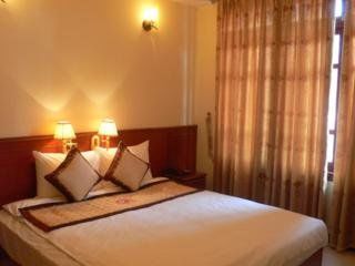 Golden Lotus & Hotel 3*