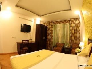 Hotel Cristina Center & Hanoi