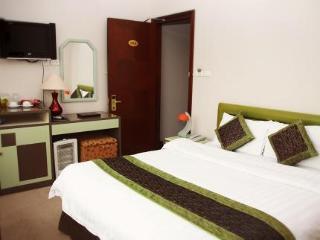 Tran Hotel 3*