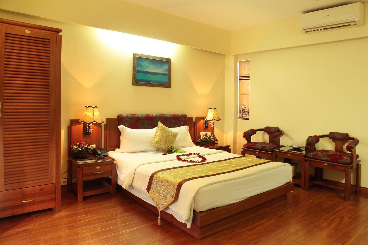 Hoa Hong 2 2* Hanoi