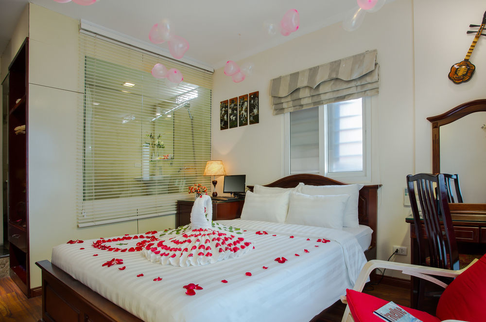 Luminous Viet Hotel