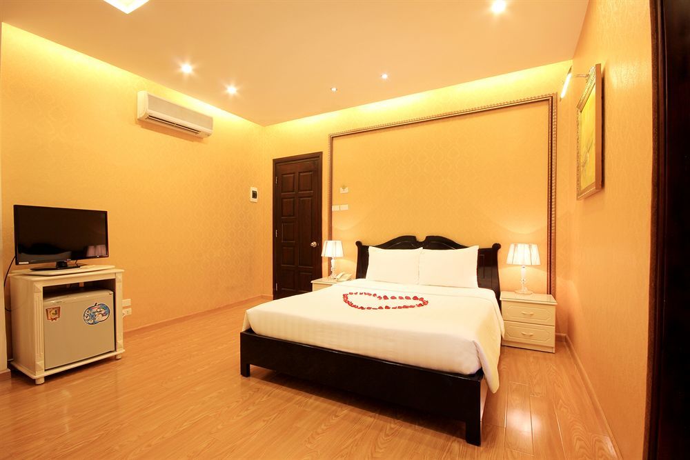 Royal Palace 2 Hotel Hanoi