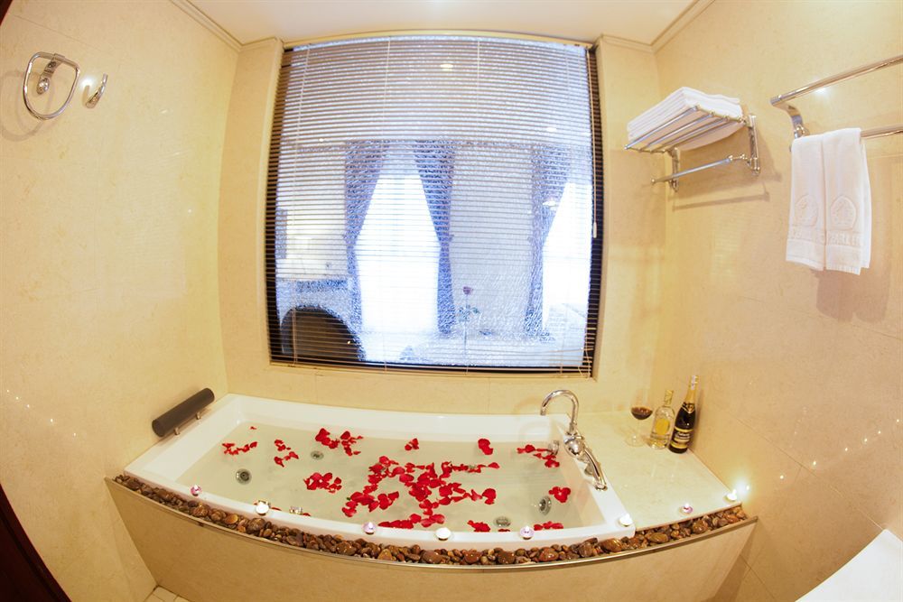 The Pearl Hotel 3*