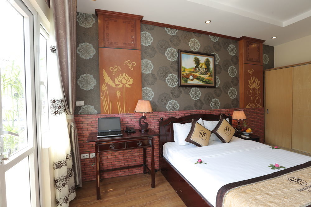 Hotel Golden Charm