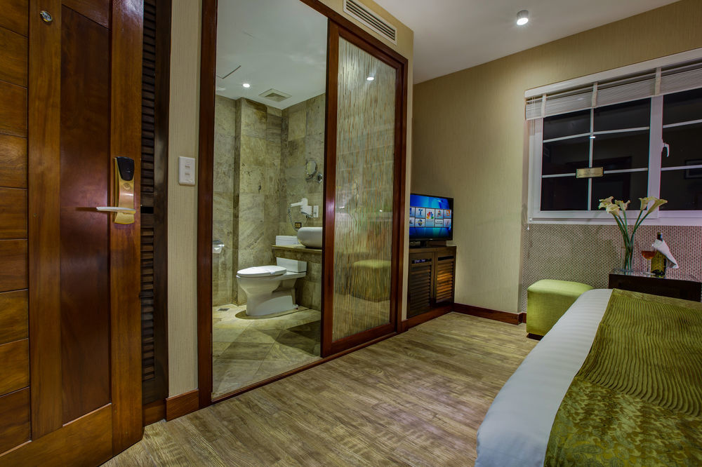 Oriental & Hotel 4*
