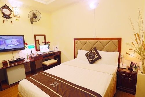 A25 - 61 Luong Ngoc Quyen 2* Hanoi