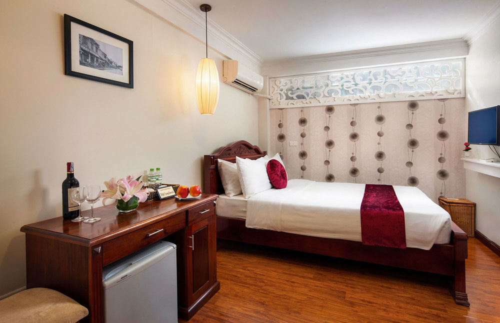 Hotel Golden Moon & Travel 3*