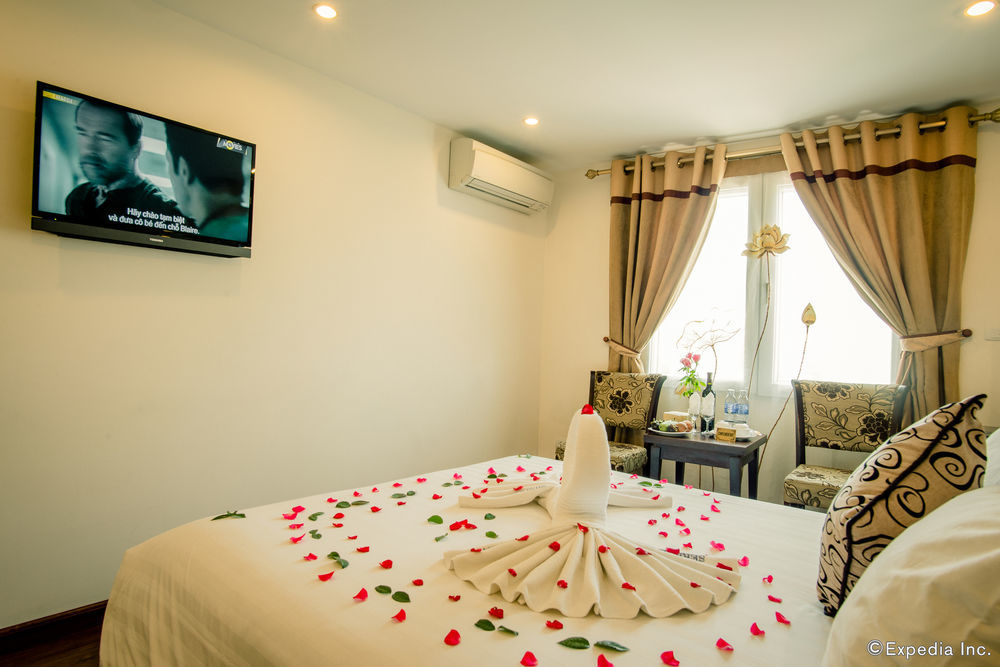Serene Premier Hotel Hanoi