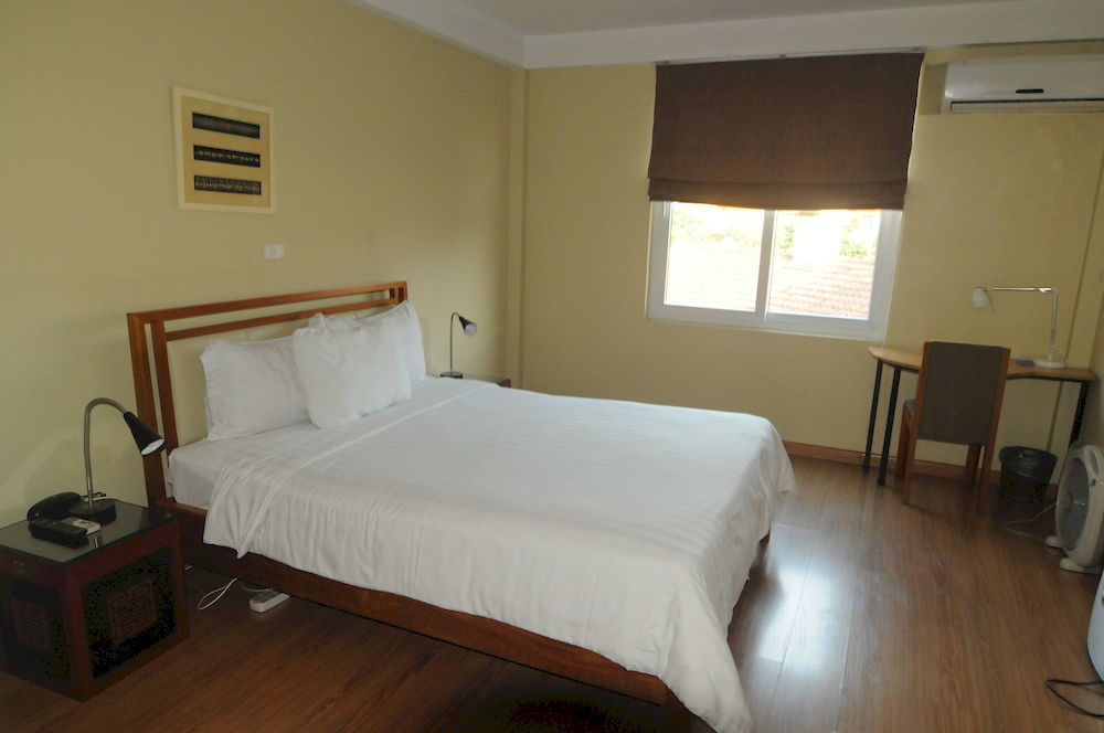Iris Boutique Hotel