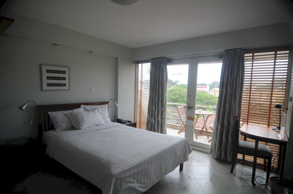 Iris Boutique 3* Hanoi
