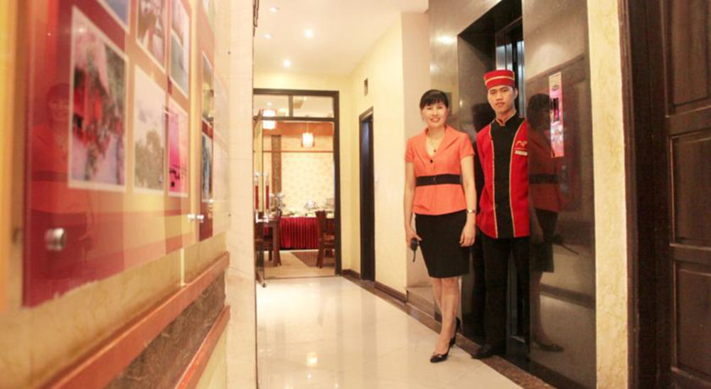 Aquarius Grand 3* Hanoi