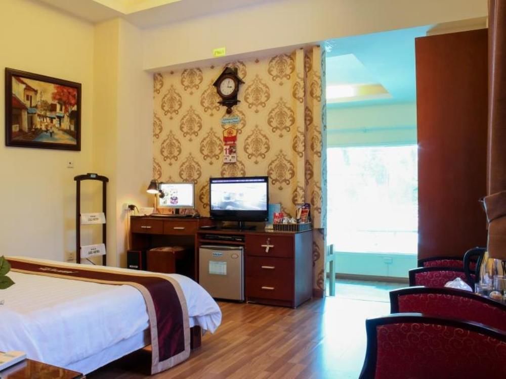 A25 Hotel - 57 Quang Trung Hotel 2*