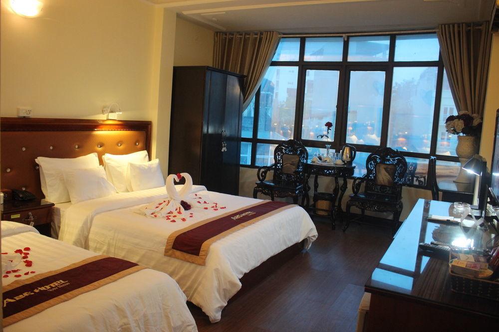 A25 - 150 Nguyen Thai Hoc Hotel 2*