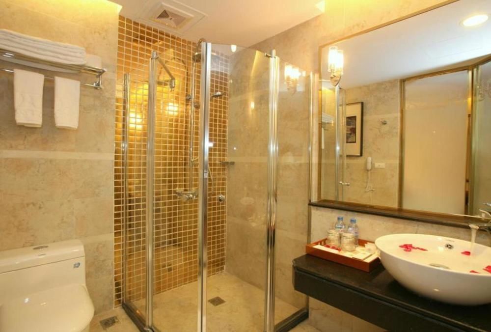 Hanoi Space Hotel 3*