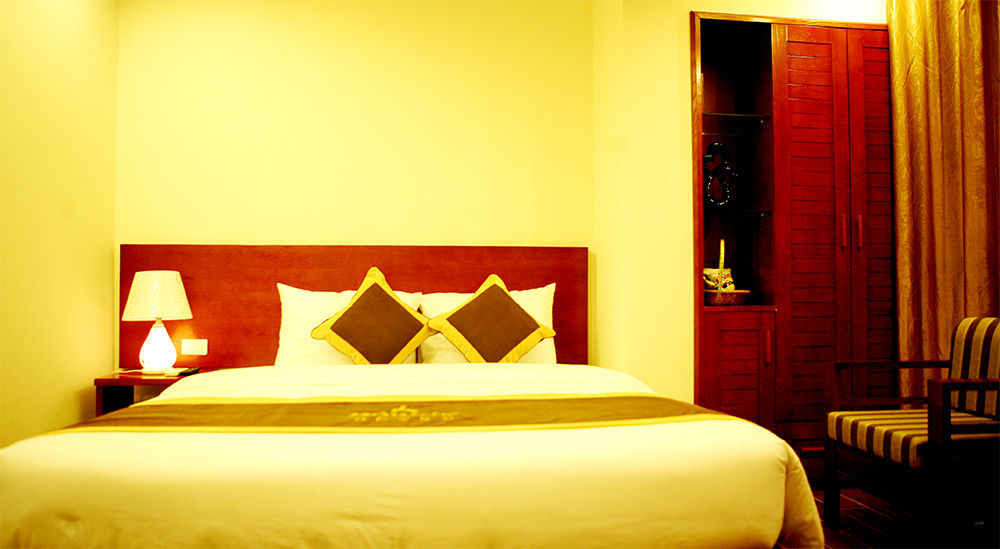 Bounty Hotel