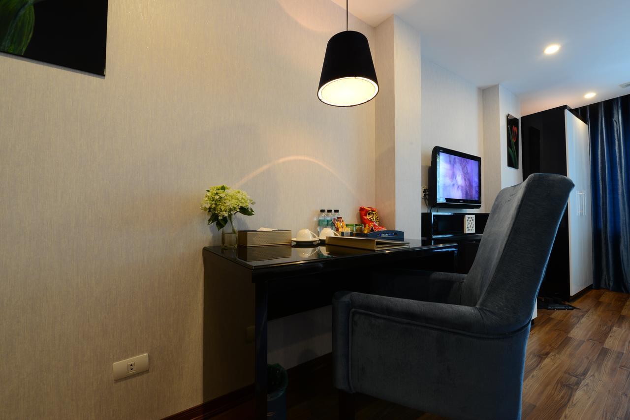 Hotel Emerald Waters Hanoi