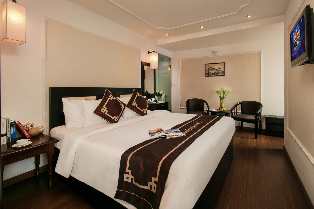 Emotion Hotel