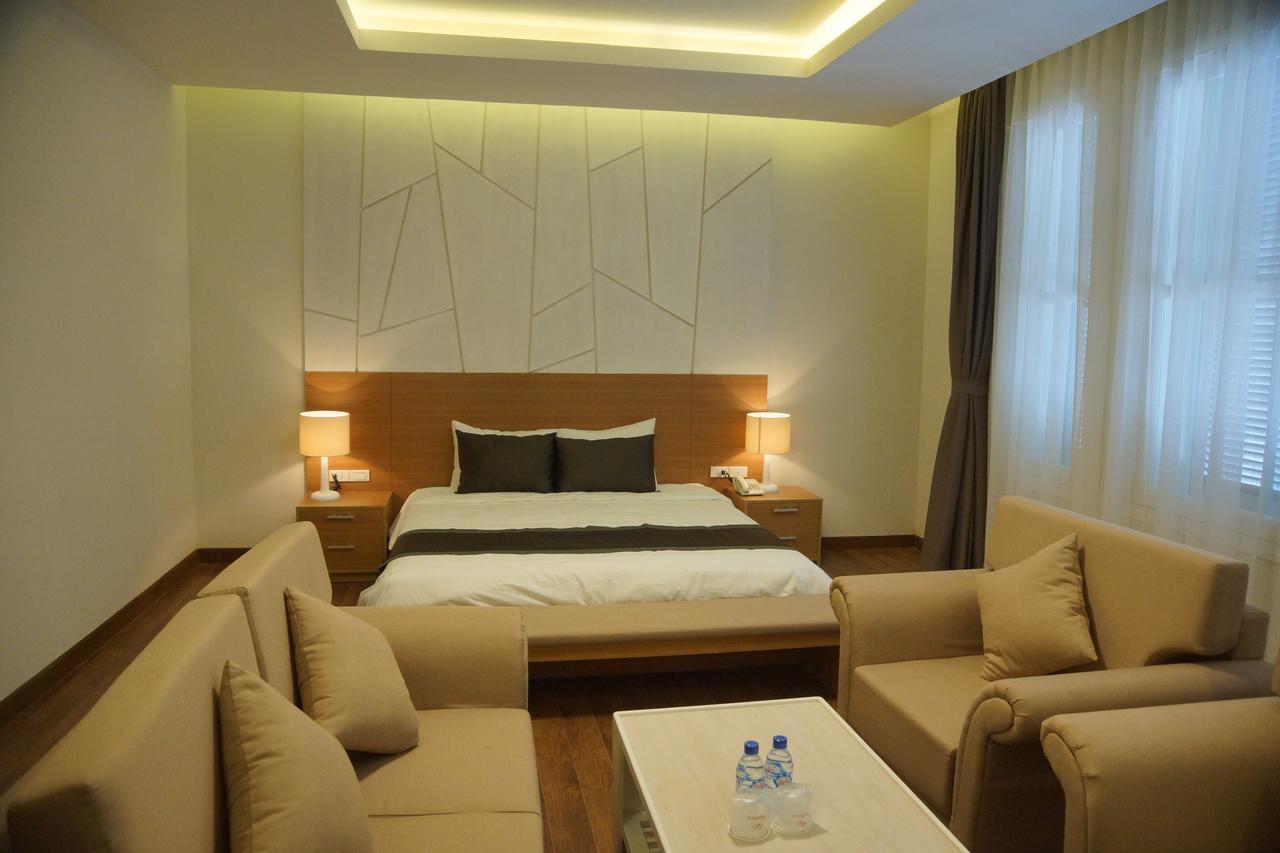 Hung Vuong 4*