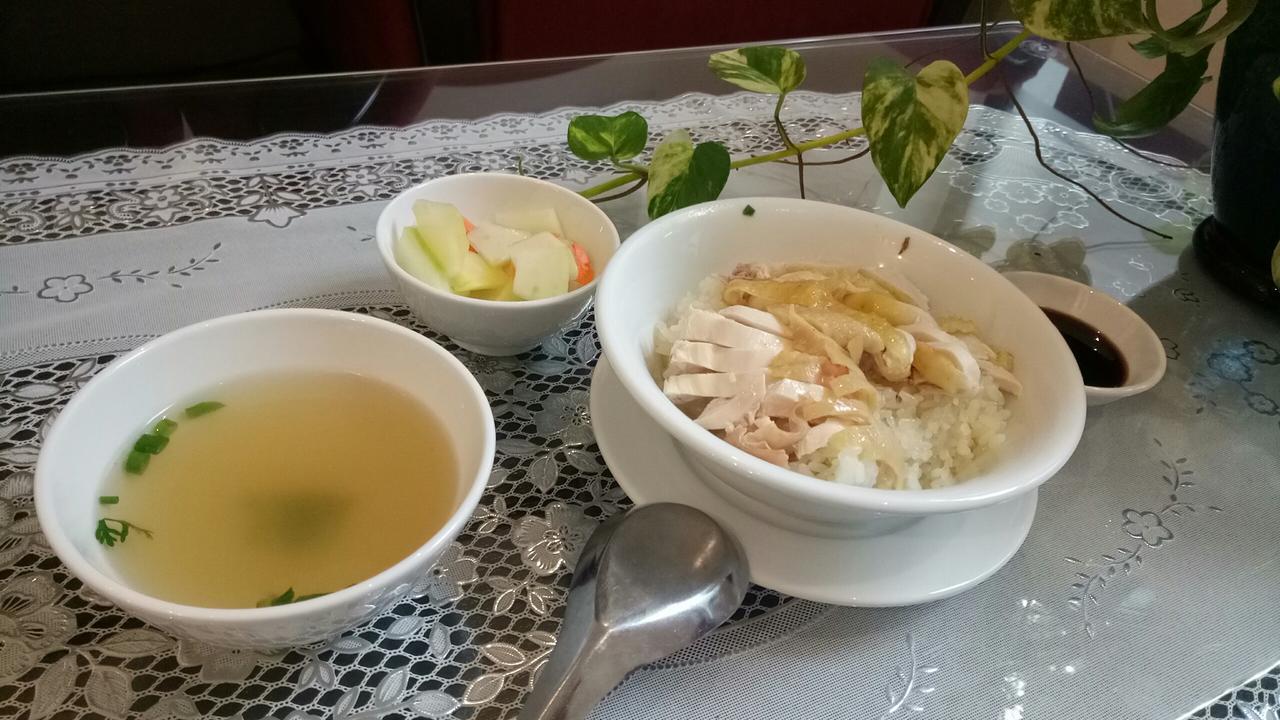 Dinh Ami Hotel 3*