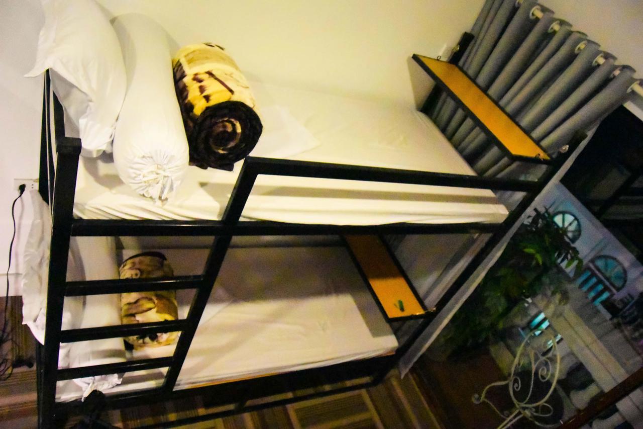 Downtown Hostel *