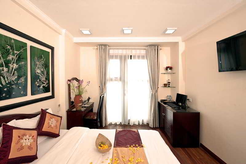 Luminous Viet 3*