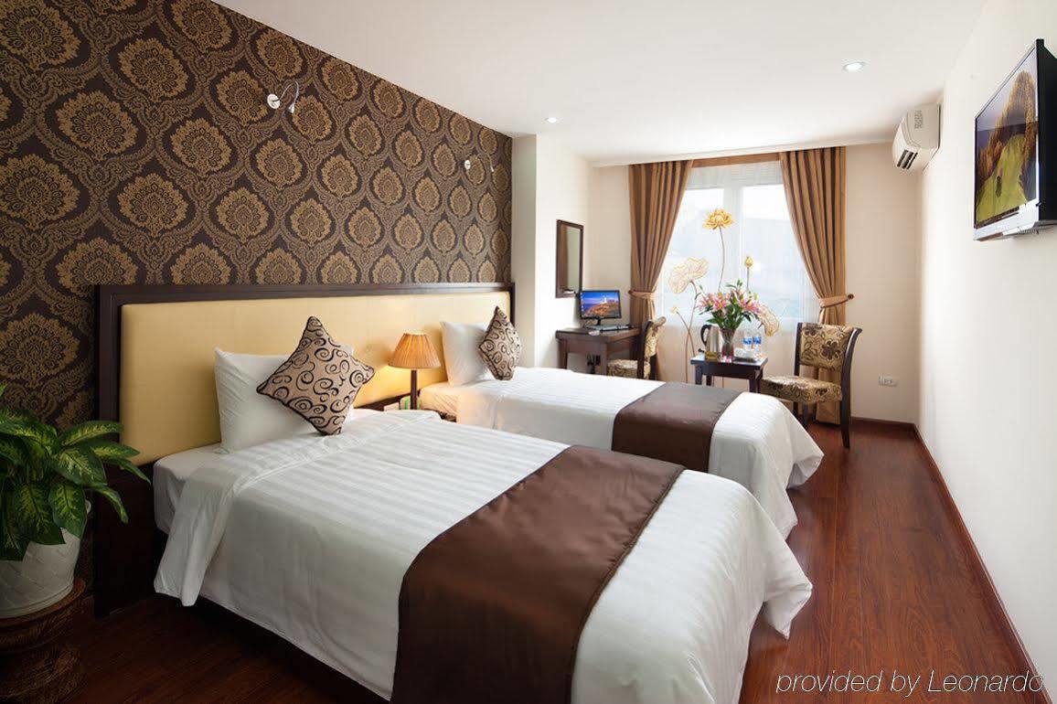 Serene Premier Hotel 3*