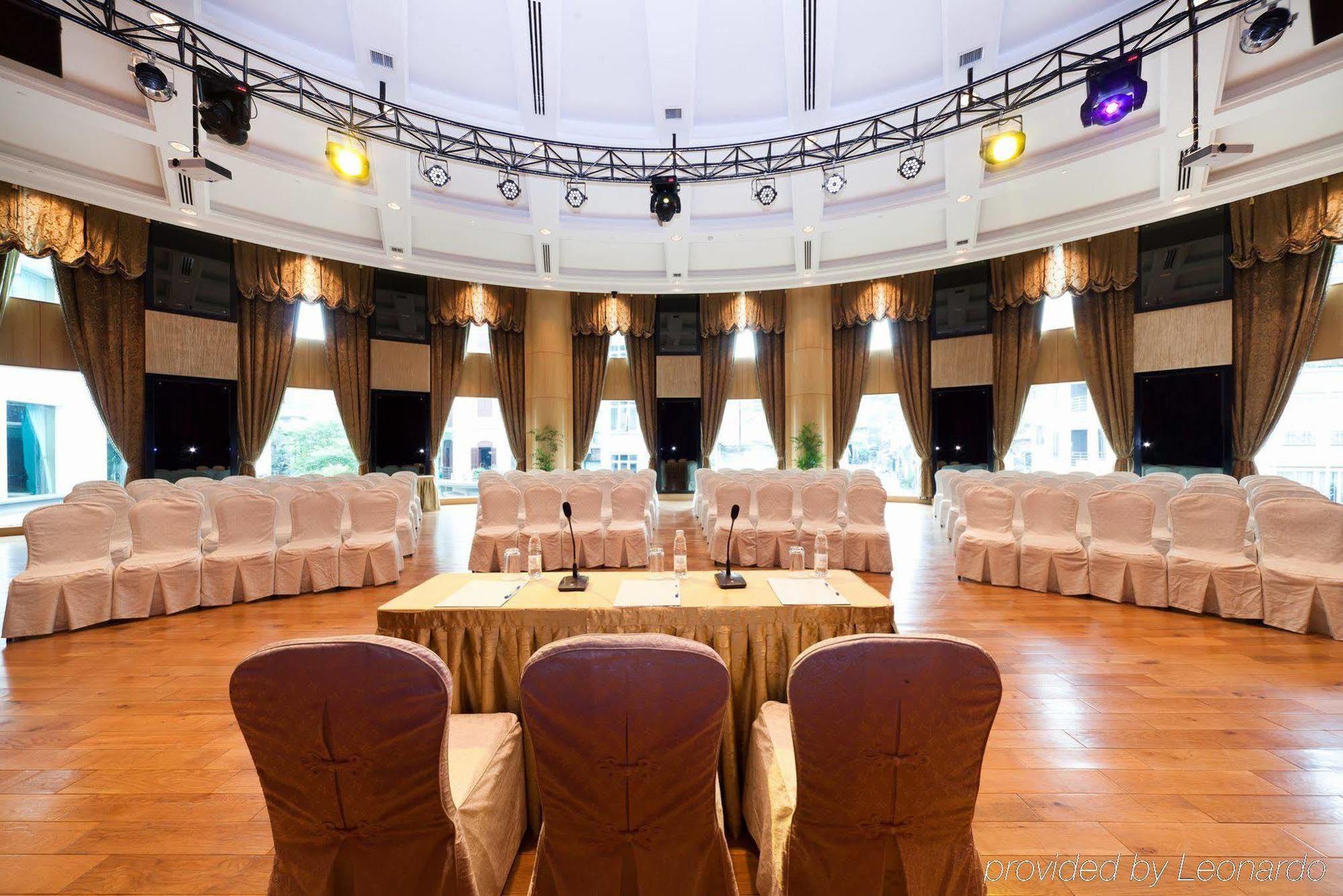 The Club & Residences Hotel 4*