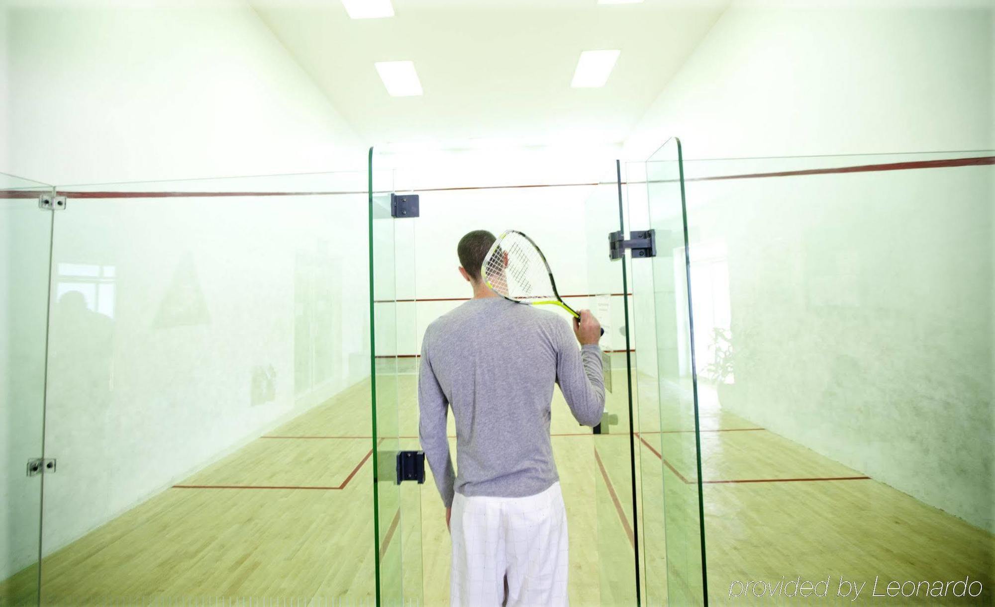 Khách Sạn&căn Hộ Hà Nội Club Khách sạn 4*