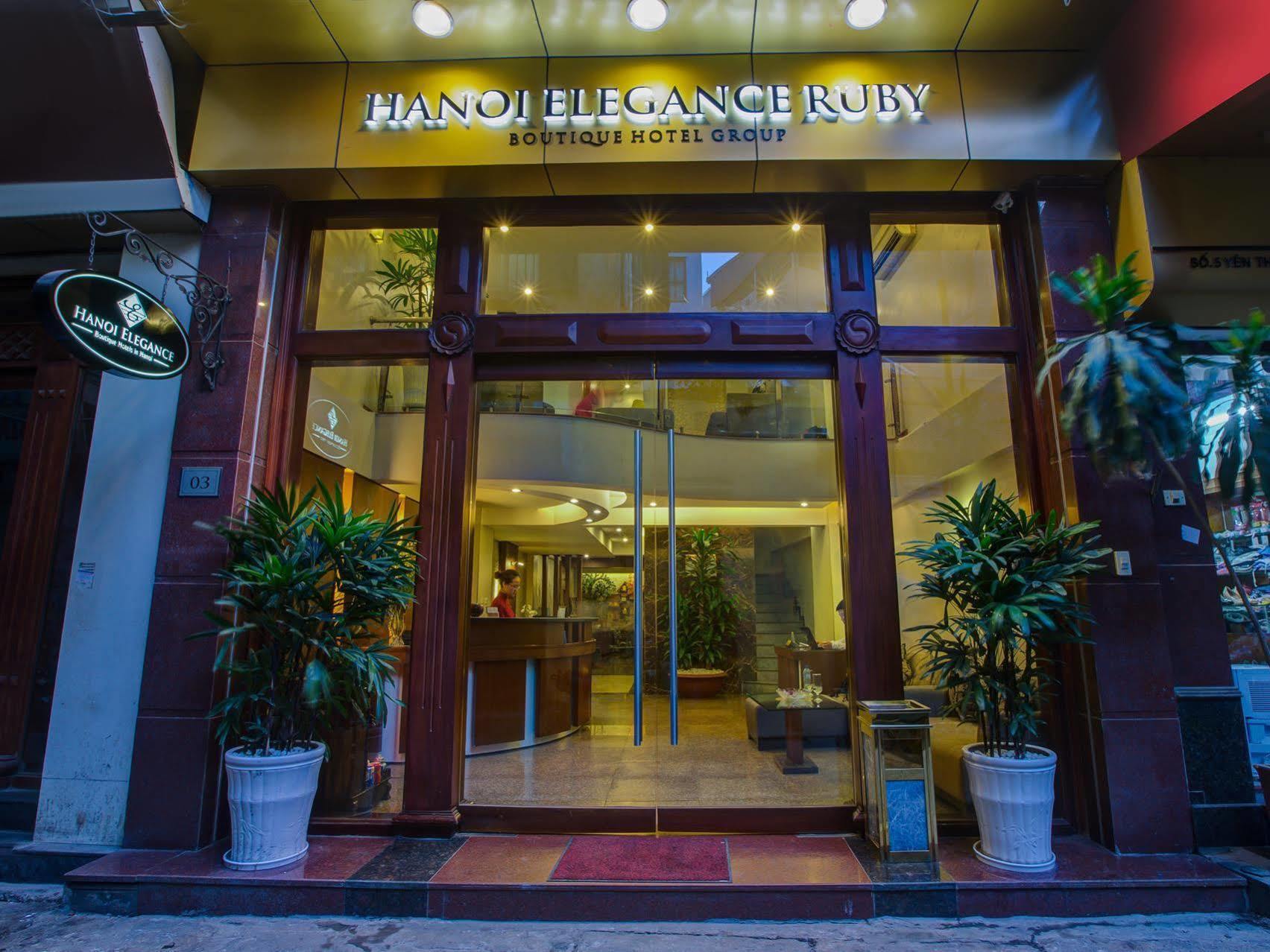 Eliana Ruby & Travel 3* Hanoi
