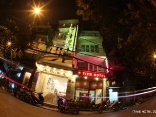 Hotel Cristina Center & 3*
