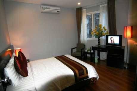 Golden River Hotel
