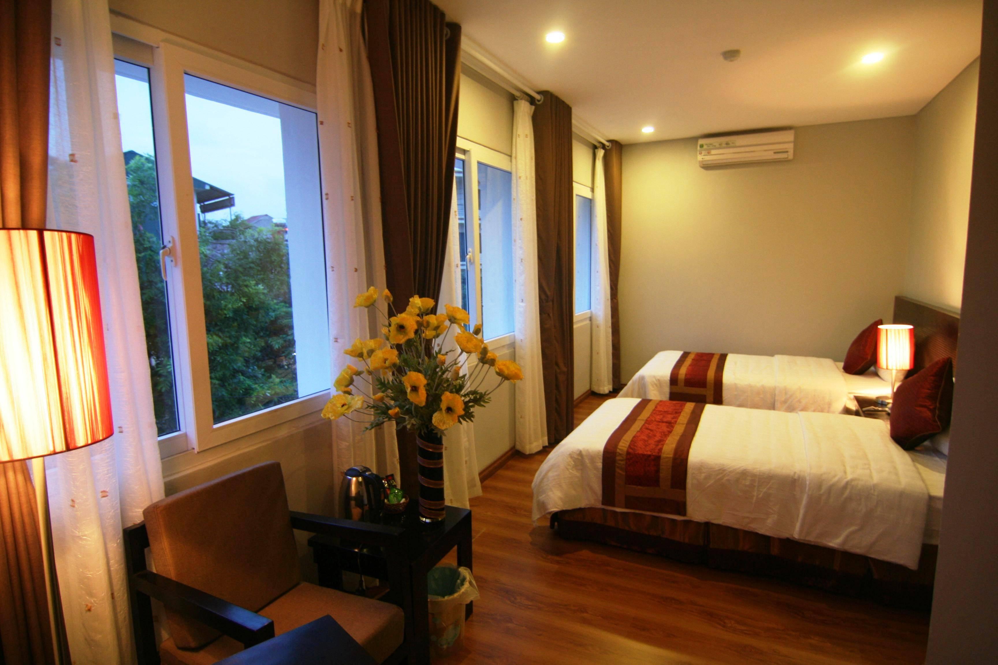 Hotel Golden River 3*