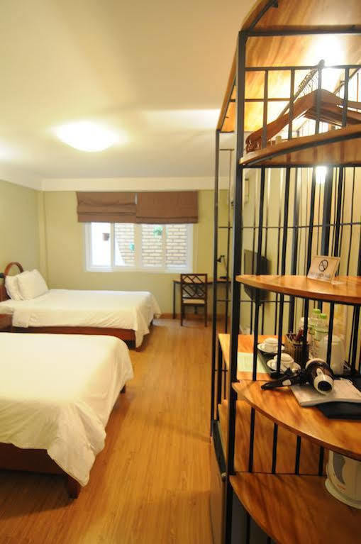 Hotel Iris Boutique Hanoi