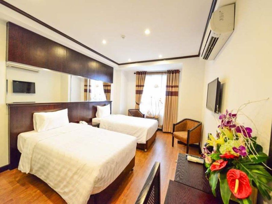 Babylon Grand & Hotel 4*