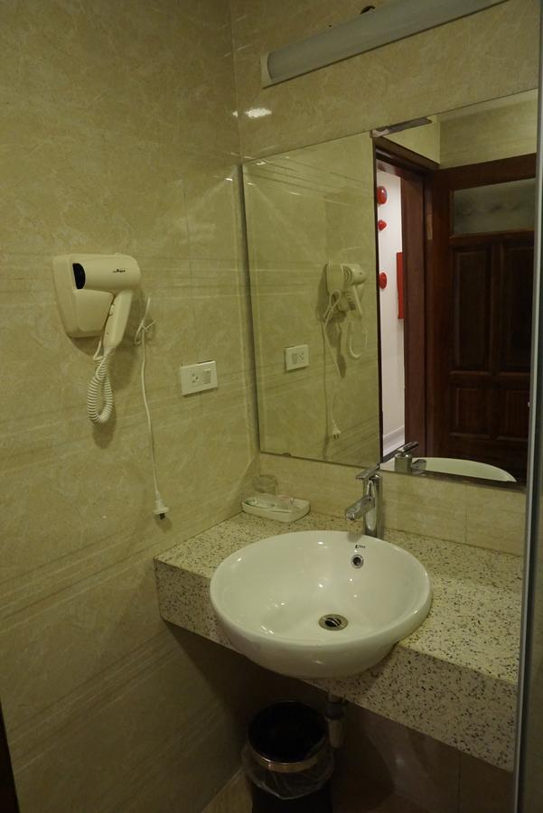 Ngan Ha 3* Hanoi
