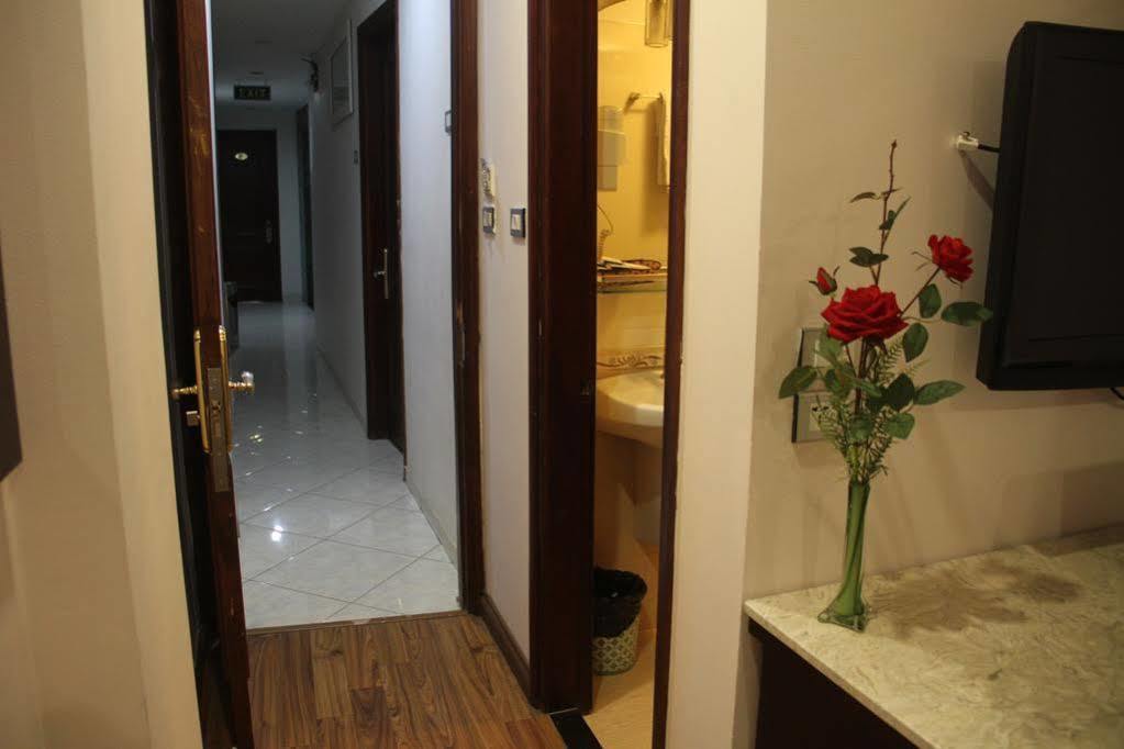 Hotel Cristina Center & Hanoi