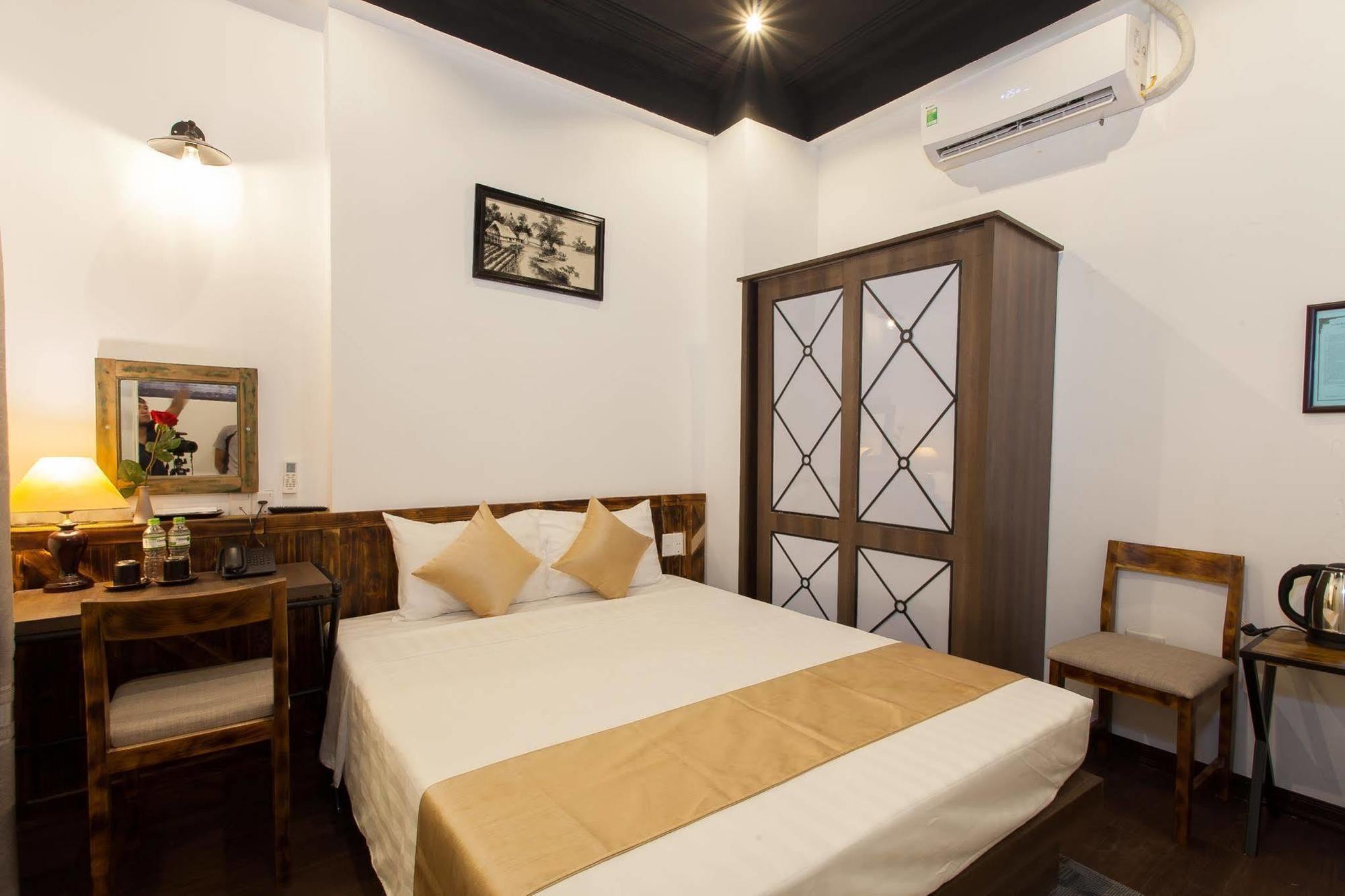 Hotel Luxury Backpakers 3*