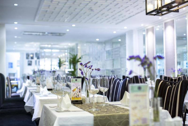 Victor Gallery & 4* Hanoi