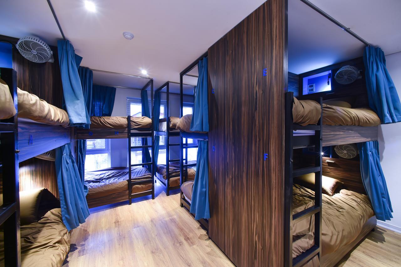 Hostel Cocoon *