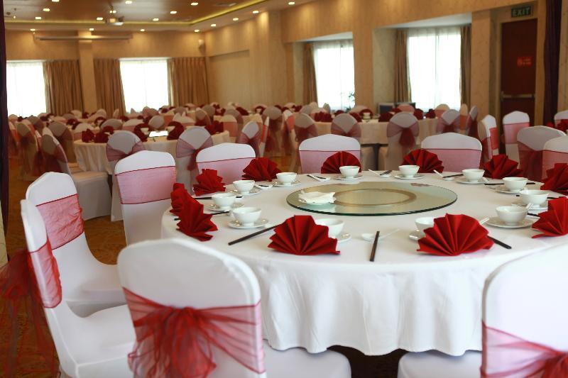Hotel La Casa 4*