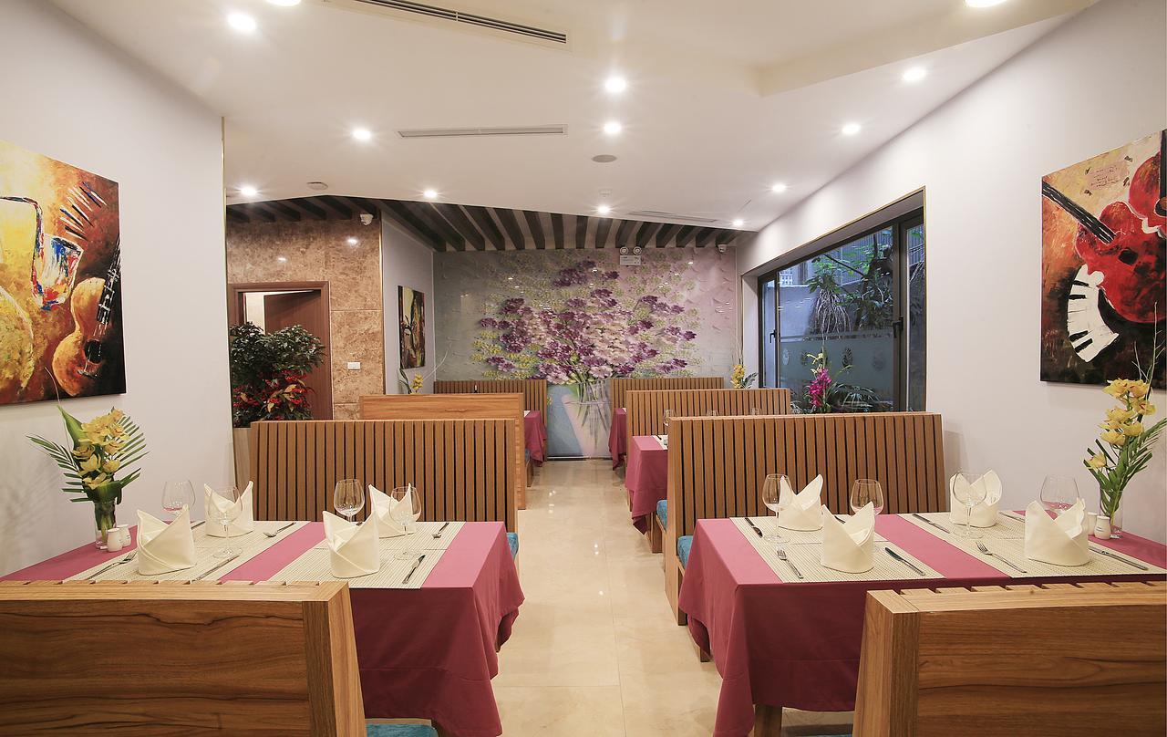 Hotel Oriana 3*