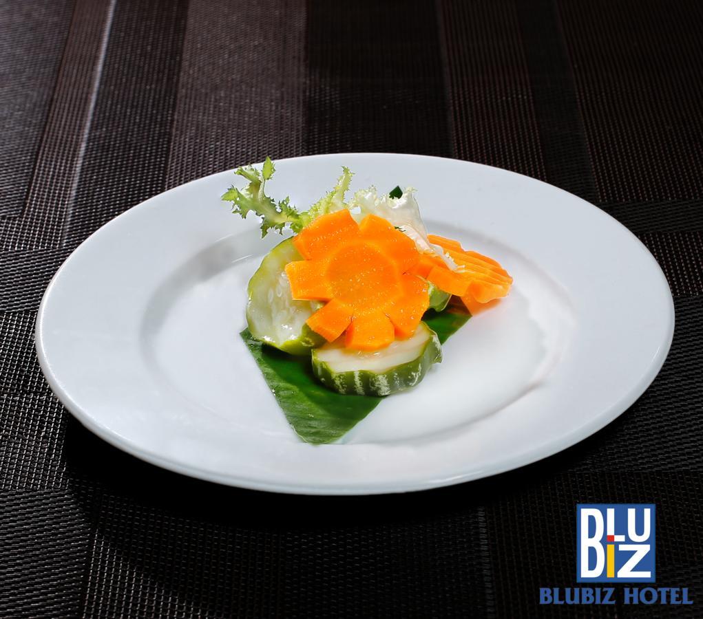 K Business 2 3*