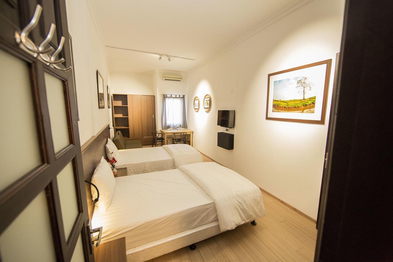 Apartment Elegant Studio Yet Kieu Hanoi