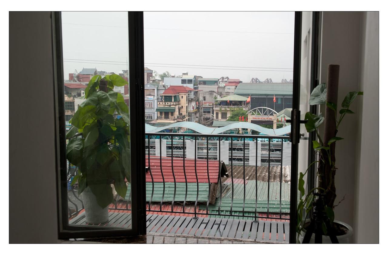 Golden Moon Diamond Hanoi