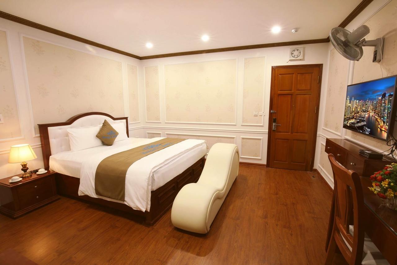 Hoang Tu Hotel 2*