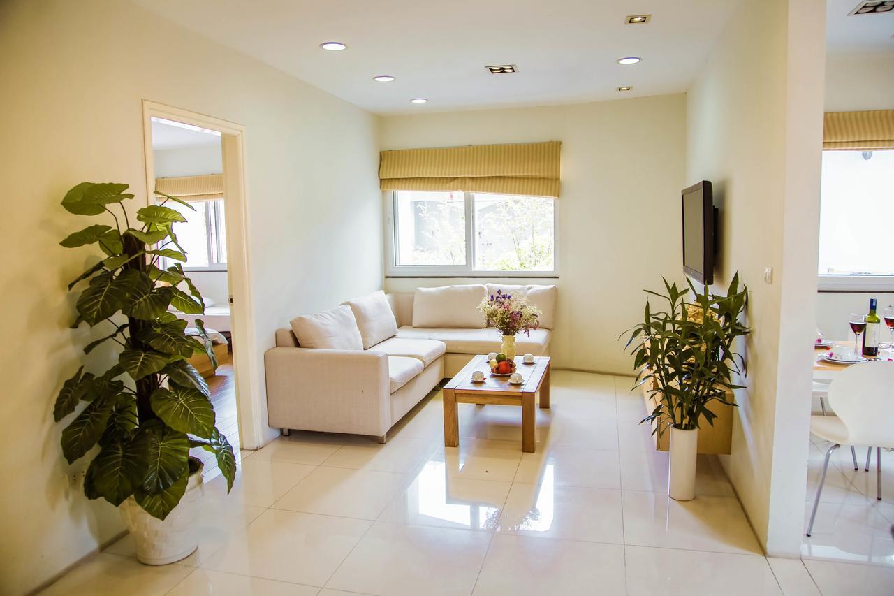 Phương Anh Hồ Tây Hà Nội 3*