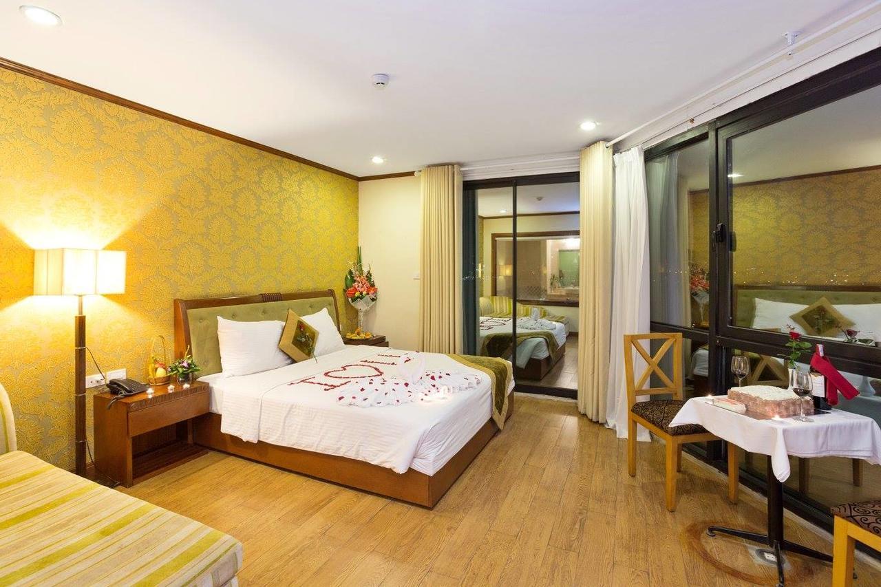 Sunset Westlake Hotel Hanoi