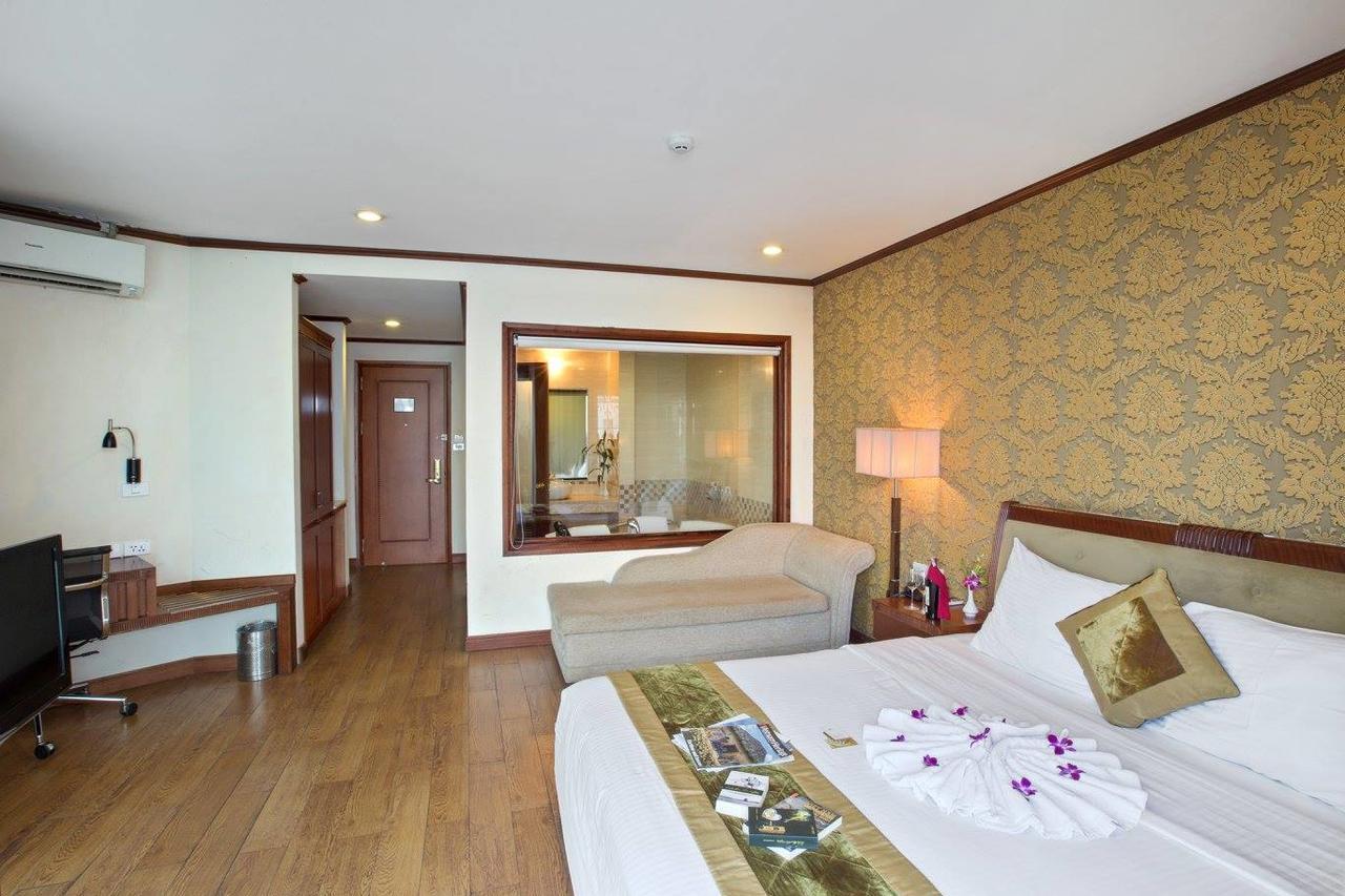 Sunset Westlake 3* Hanoi