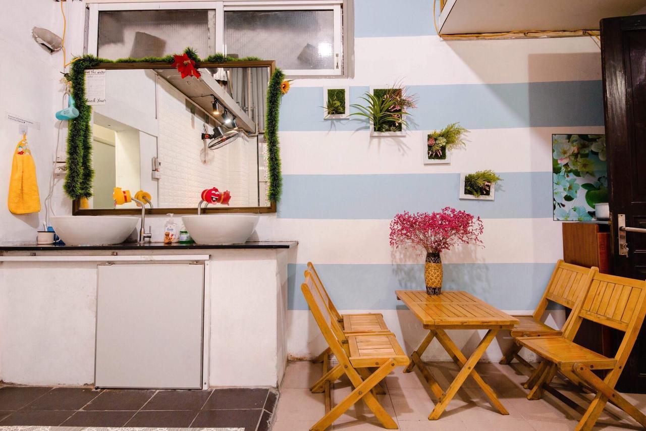 Meow Hostel Hanoi